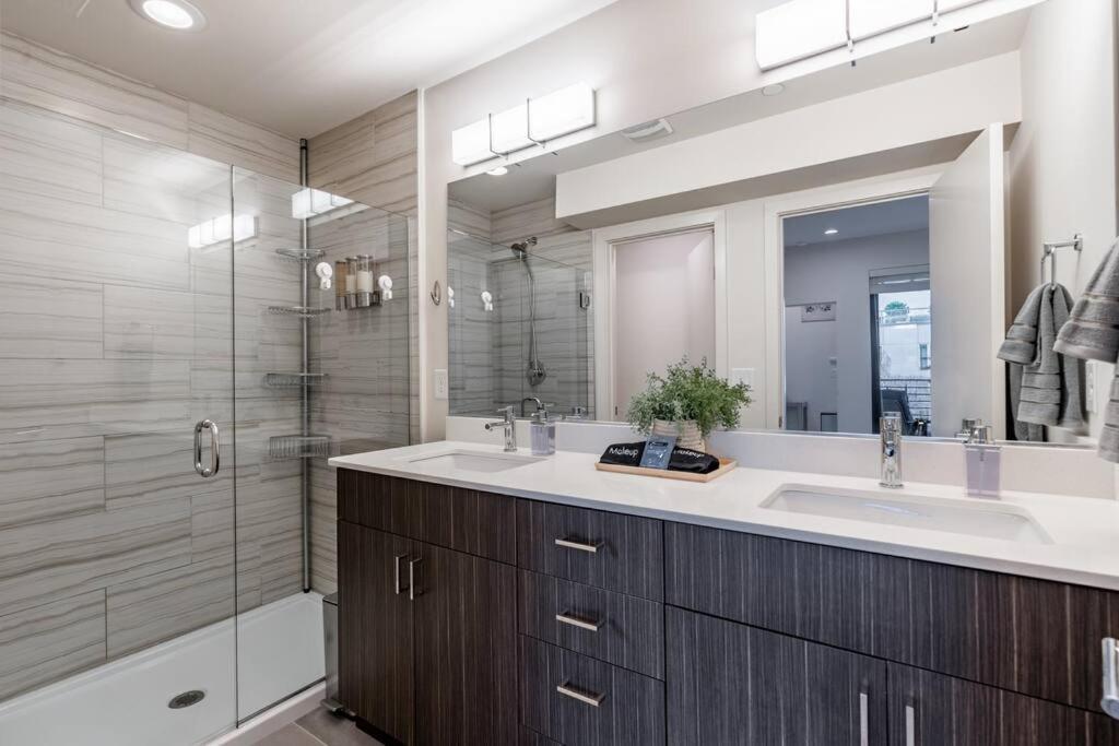 West Seattle'S Modern Townhome Exterior foto